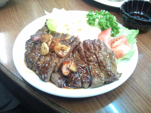 2010-11-26 19.06.48.jpg